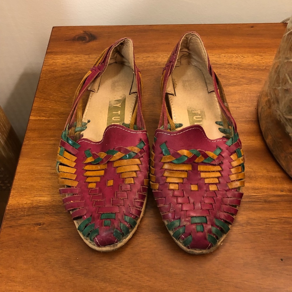 Lola Y Tula Rainbow Huarache Sandals